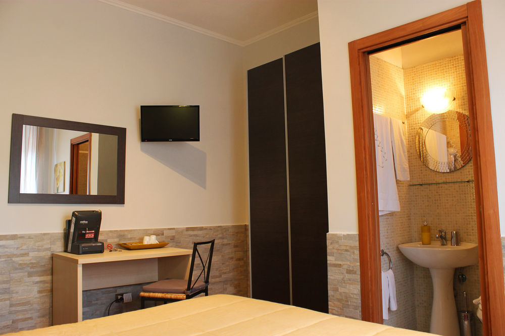 Il Borghetto Antico Bed & Breakfast Rome Exterior photo